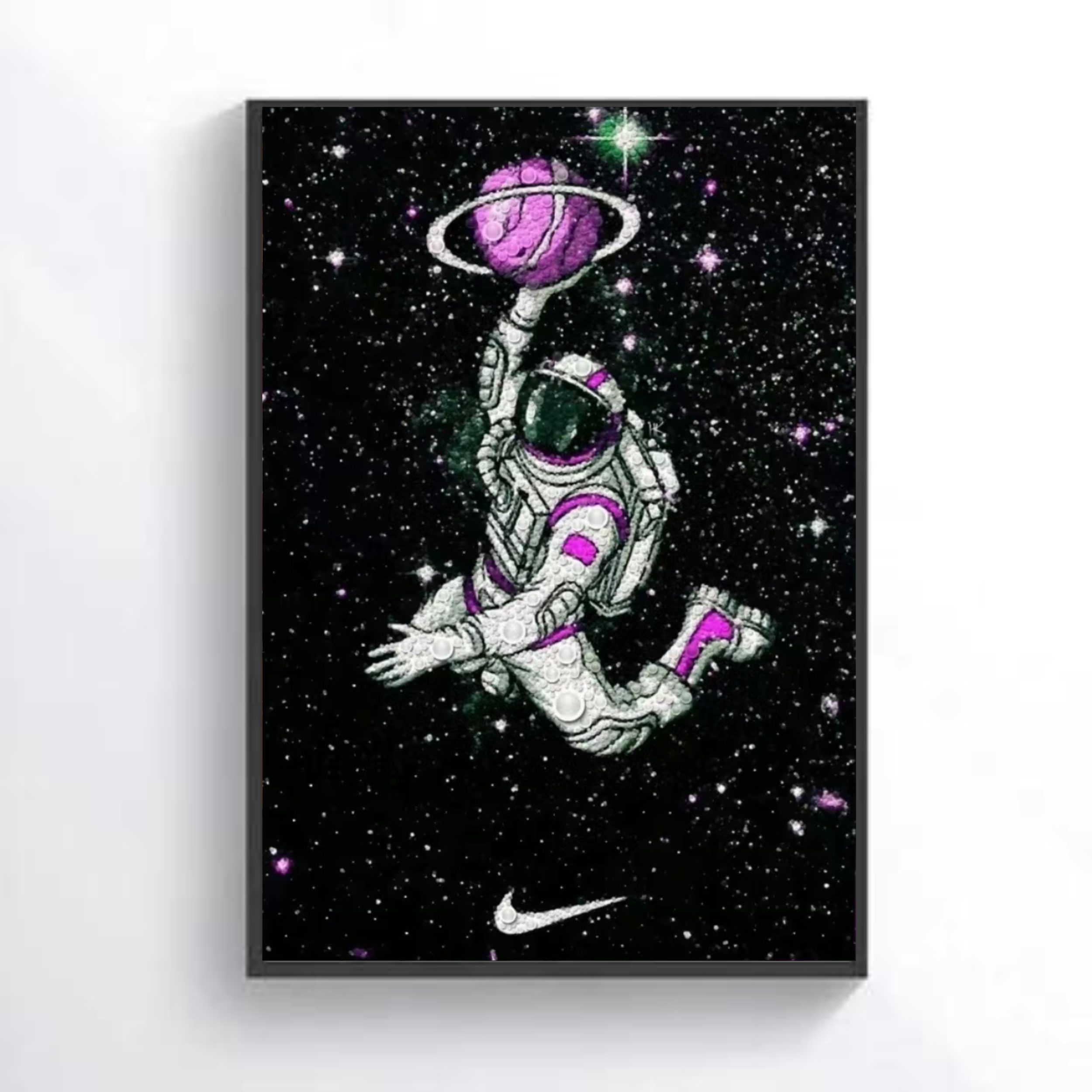 Nike Astronaut